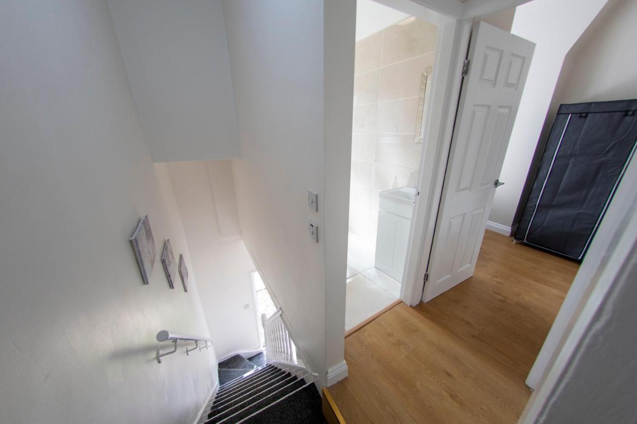 Entire House-Merseyside-Liverpool Birkenhead Dış mekan fotoğraf